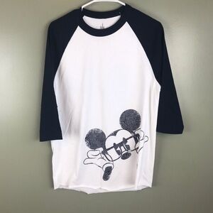 Official Disney Parks raglan Mickey shirt M